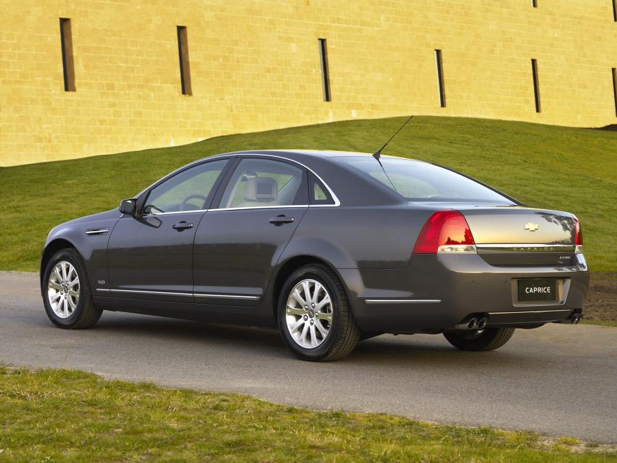  Chevrolet Caprice 2006 года  (фото 2 из 4)